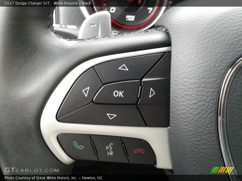 White Knuckle / Black 2017 Dodge Charger SXT