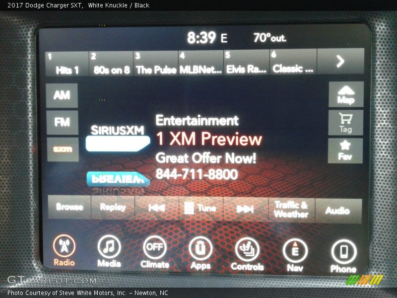 White Knuckle / Black 2017 Dodge Charger SXT