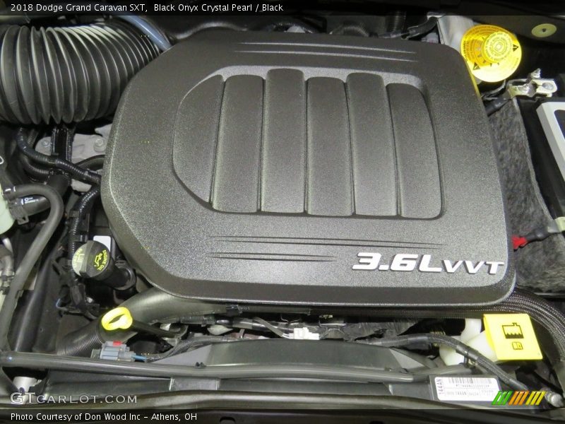 Black Onyx Crystal Pearl / Black 2018 Dodge Grand Caravan SXT