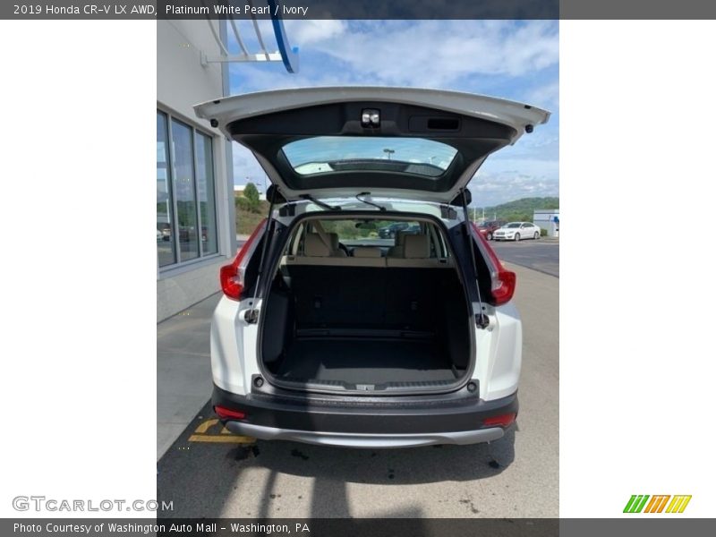 Platinum White Pearl / Ivory 2019 Honda CR-V LX AWD
