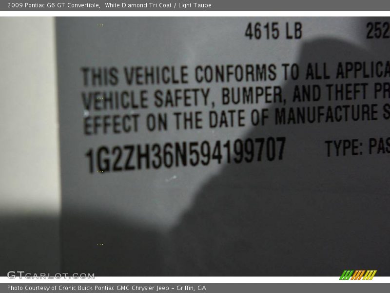 White Diamond Tri Coat / Light Taupe 2009 Pontiac G6 GT Convertible