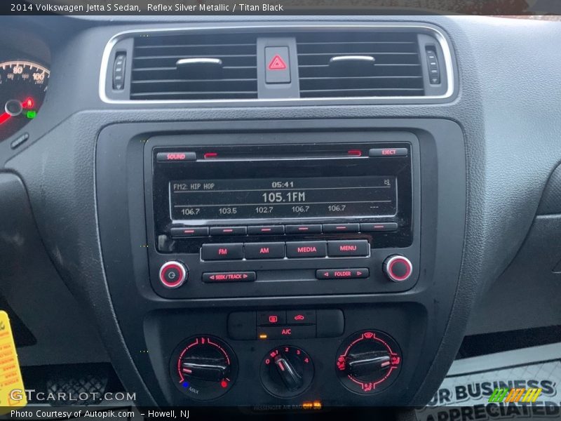 Reflex Silver Metallic / Titan Black 2014 Volkswagen Jetta S Sedan