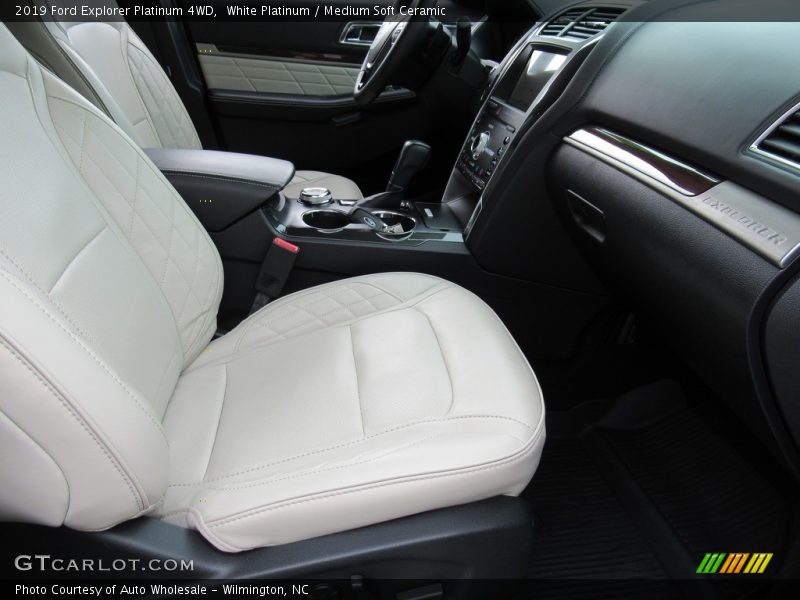 White Platinum / Medium Soft Ceramic 2019 Ford Explorer Platinum 4WD