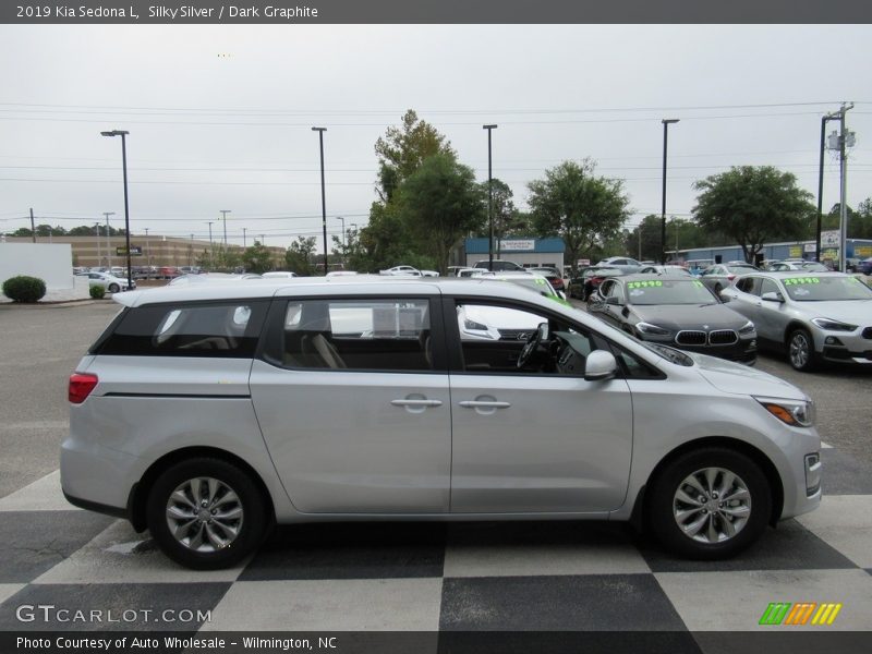 Silky Silver / Dark Graphite 2019 Kia Sedona L