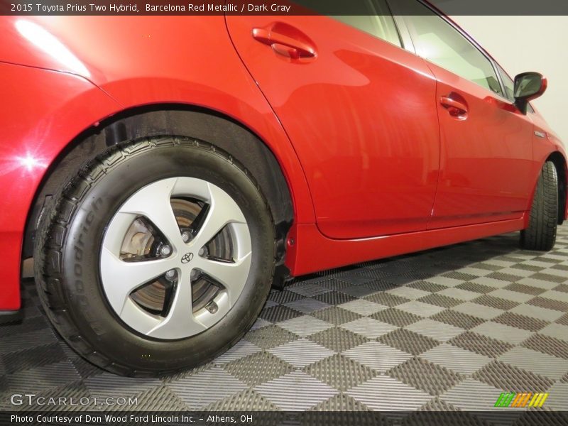 Barcelona Red Metallic / Dark Gray 2015 Toyota Prius Two Hybrid