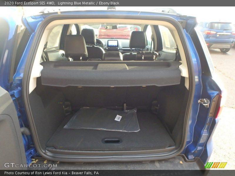  2020 EcoSport SES 4WD Trunk