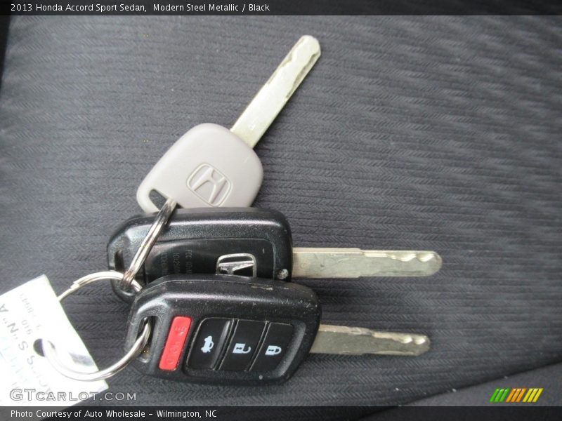 Modern Steel Metallic / Black 2013 Honda Accord Sport Sedan