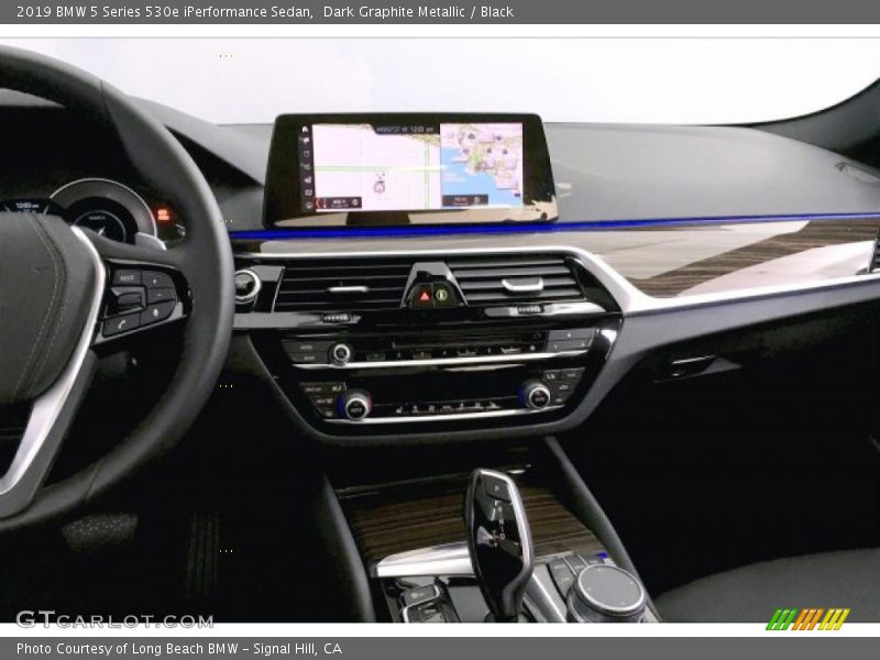 Dark Graphite Metallic / Black 2019 BMW 5 Series 530e iPerformance Sedan