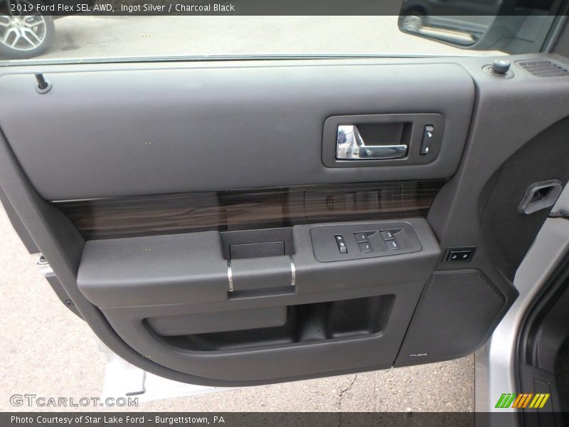 Door Panel of 2019 Flex SEL AWD