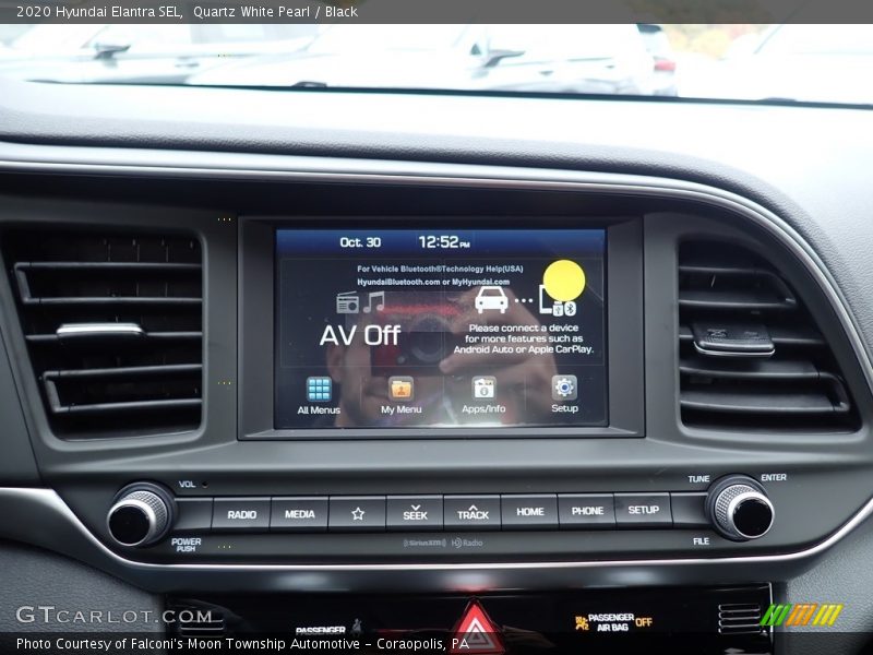 Quartz White Pearl / Black 2020 Hyundai Elantra SEL