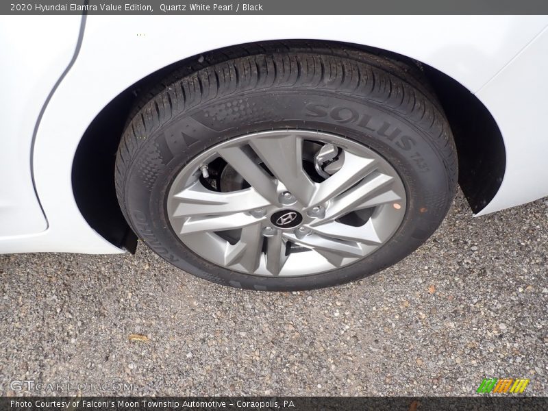 Quartz White Pearl / Black 2020 Hyundai Elantra Value Edition