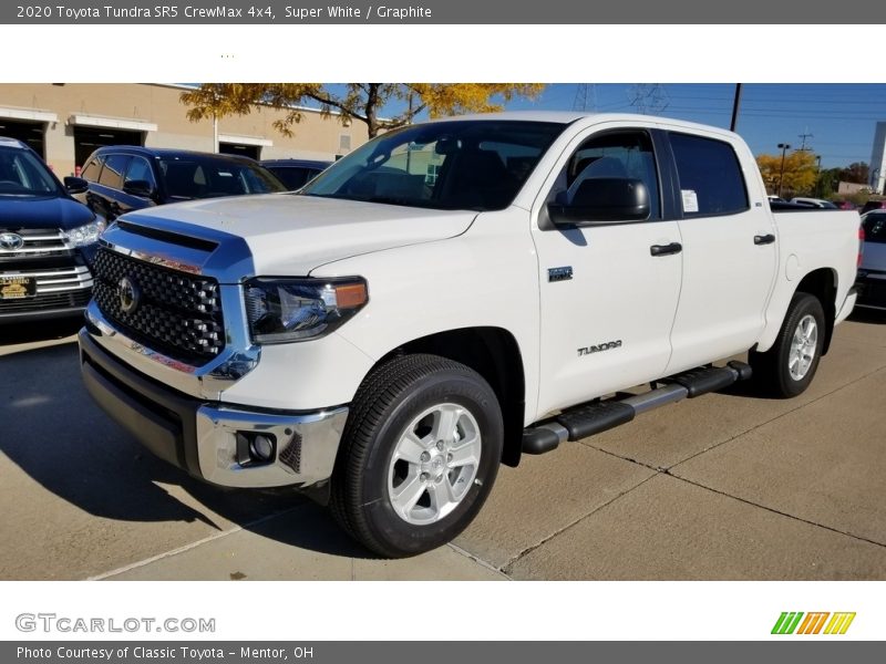 Super White / Graphite 2020 Toyota Tundra SR5 CrewMax 4x4