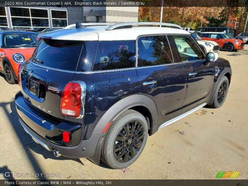 Enigmatic Black Metallic / Satellite Gray 2020 Mini Countryman Cooper S All4