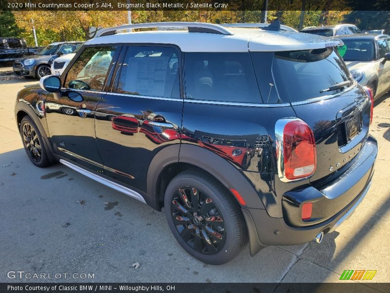 Enigmatic Black Metallic / Satellite Gray 2020 Mini Countryman Cooper S All4
