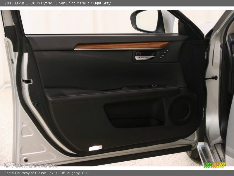 Silver Lining Metallic / Light Gray 2013 Lexus ES 300h Hybrid