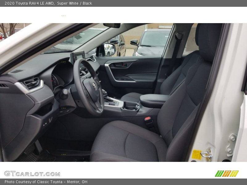 Super White / Black 2020 Toyota RAV4 LE AWD