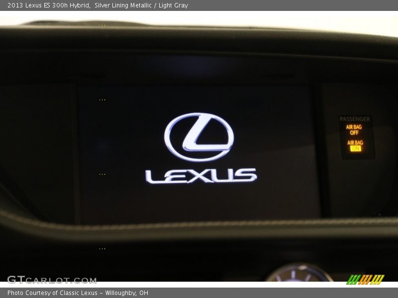 Silver Lining Metallic / Light Gray 2013 Lexus ES 300h Hybrid