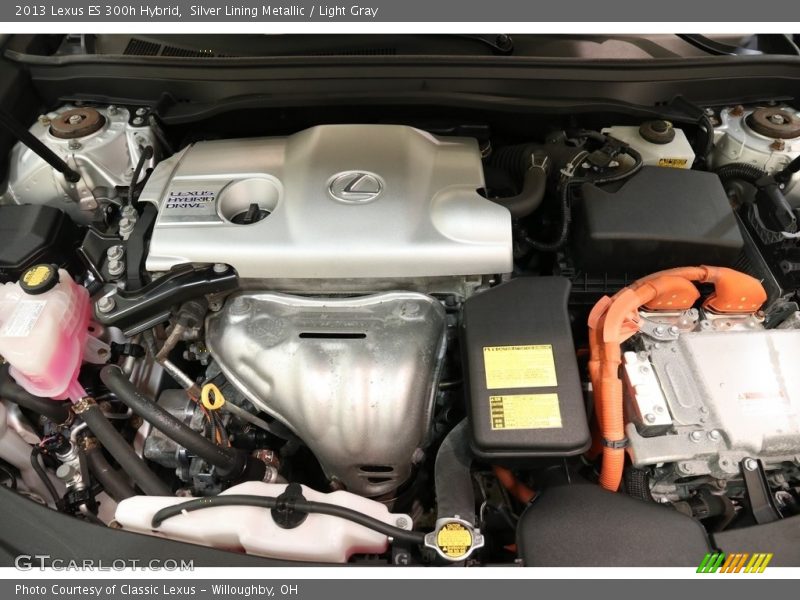 Silver Lining Metallic / Light Gray 2013 Lexus ES 300h Hybrid