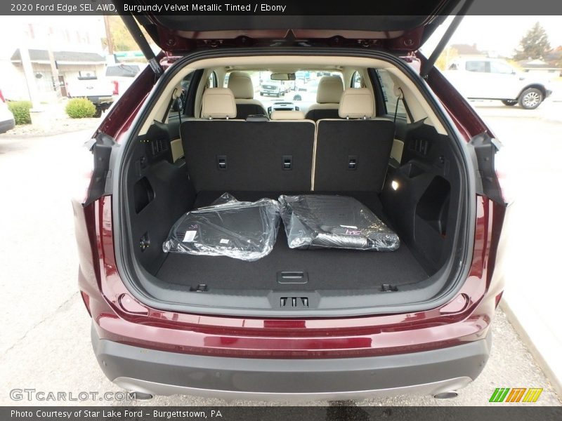  2020 Edge SEL AWD Trunk