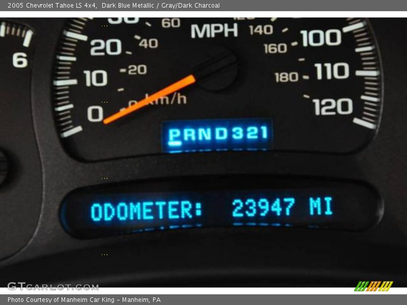 Dark Blue Metallic / Gray/Dark Charcoal 2005 Chevrolet Tahoe LS 4x4