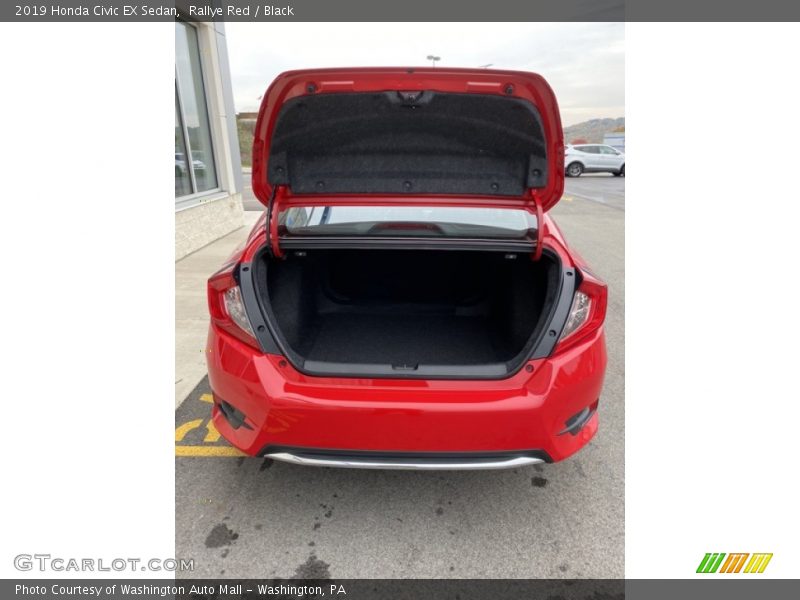  2019 Civic EX Sedan Trunk