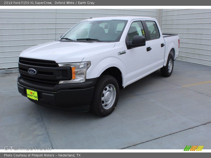 Front 3/4 View of 2019 F150 XL SuperCrew