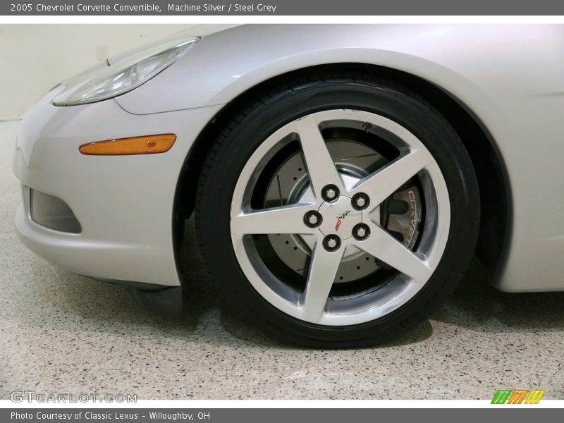 Machine Silver / Steel Grey 2005 Chevrolet Corvette Convertible