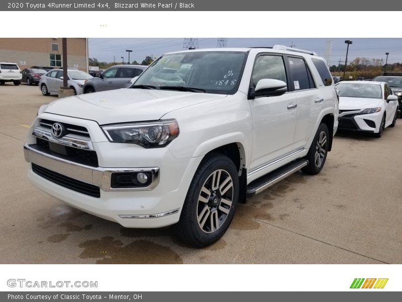 Front 3/4 View of 2020 4Runner Limited 4x4