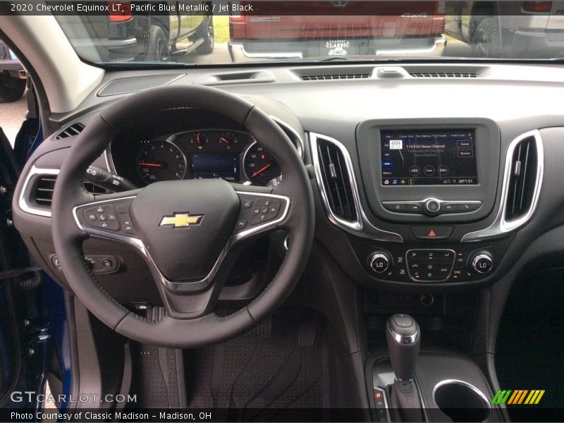Pacific Blue Metallic / Jet Black 2020 Chevrolet Equinox LT