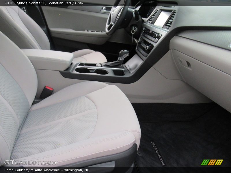 Venetian Red / Gray 2016 Hyundai Sonata SE