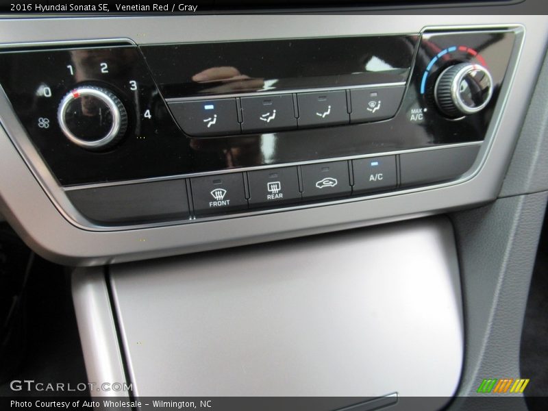 Venetian Red / Gray 2016 Hyundai Sonata SE