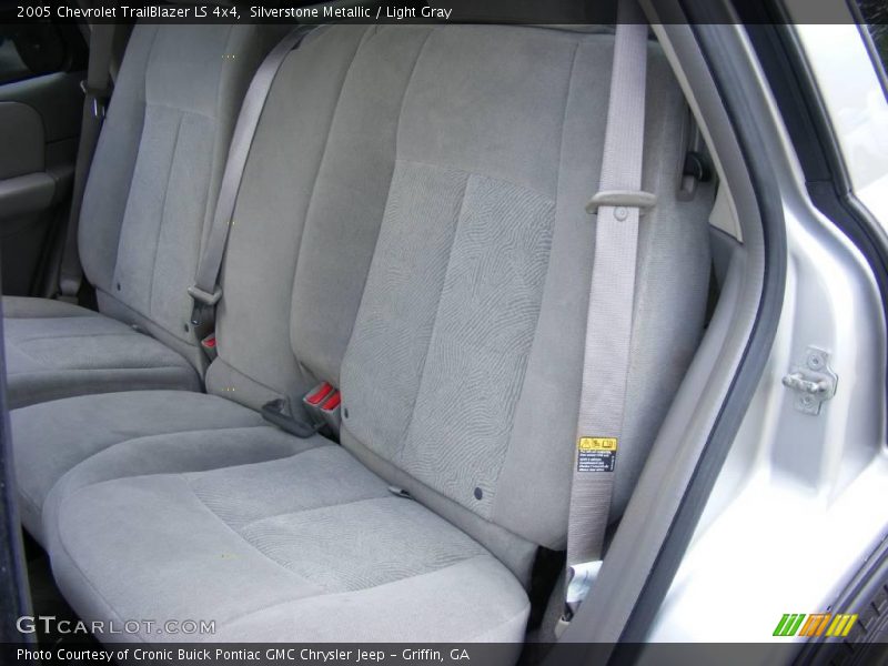 Silverstone Metallic / Light Gray 2005 Chevrolet TrailBlazer LS 4x4