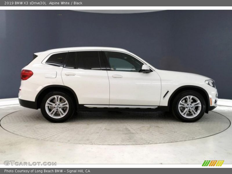 Alpine White / Black 2019 BMW X3 sDrive30i