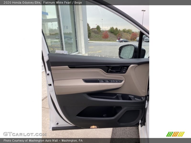 Platinum White Pearl / Beige 2020 Honda Odyssey Elite