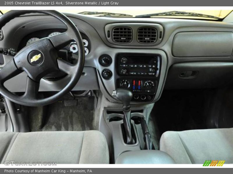 Silverstone Metallic / Light Gray 2005 Chevrolet TrailBlazer LS 4x4