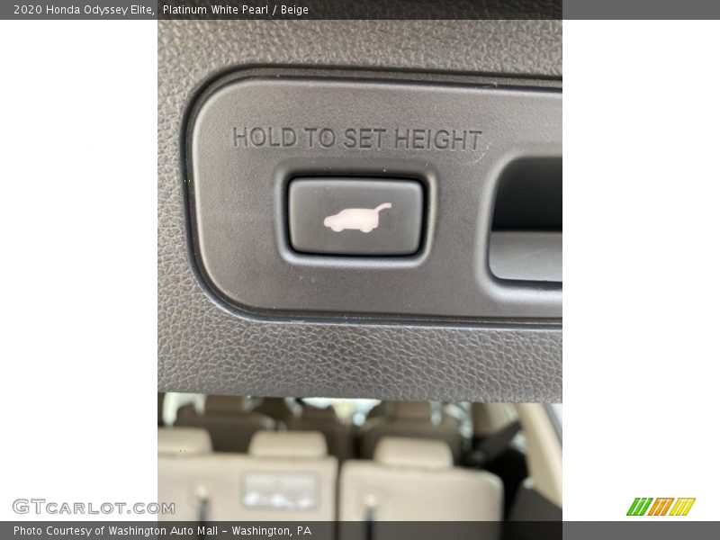 Platinum White Pearl / Beige 2020 Honda Odyssey Elite