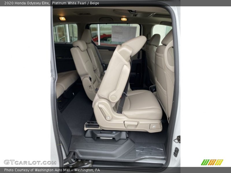 Platinum White Pearl / Beige 2020 Honda Odyssey Elite