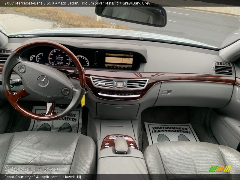 Iridium Silver Metallic / Grey/Dark Grey 2007 Mercedes-Benz S 550 4Matic Sedan
