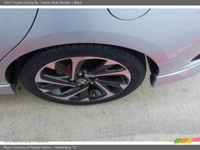 Classic Silver Metallic / Black 2017 Toyota Corolla iM