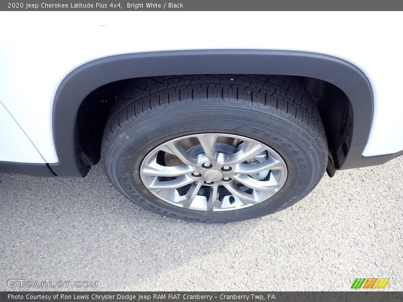 Bright White / Black 2020 Jeep Cherokee Latitude Plus 4x4