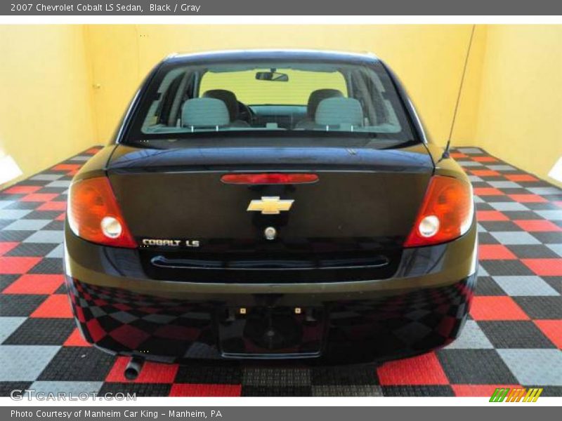Black / Gray 2007 Chevrolet Cobalt LS Sedan