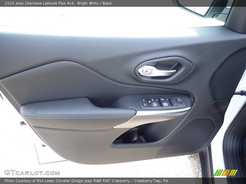 Bright White / Black 2020 Jeep Cherokee Latitude Plus 4x4