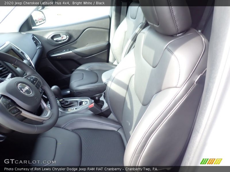 Bright White / Black 2020 Jeep Cherokee Latitude Plus 4x4
