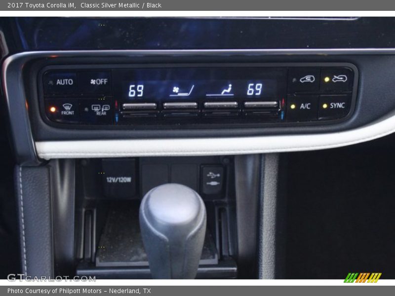 Classic Silver Metallic / Black 2017 Toyota Corolla iM