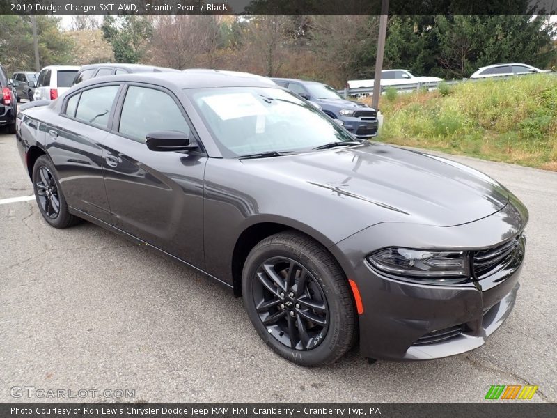 Granite Pearl / Black 2019 Dodge Charger SXT AWD