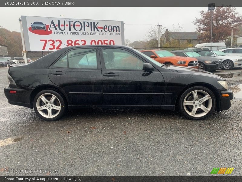 Black Onyx / Black 2002 Lexus IS 300