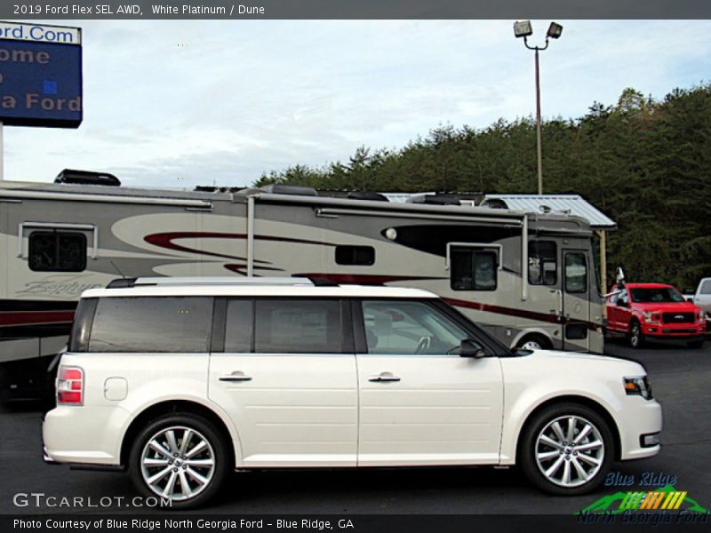 White Platinum / Dune 2019 Ford Flex SEL AWD