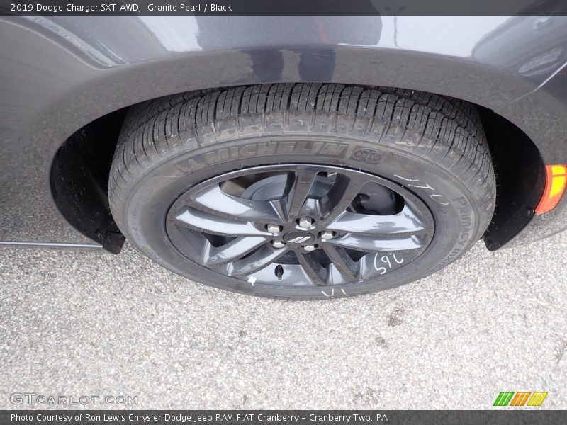 Granite Pearl / Black 2019 Dodge Charger SXT AWD