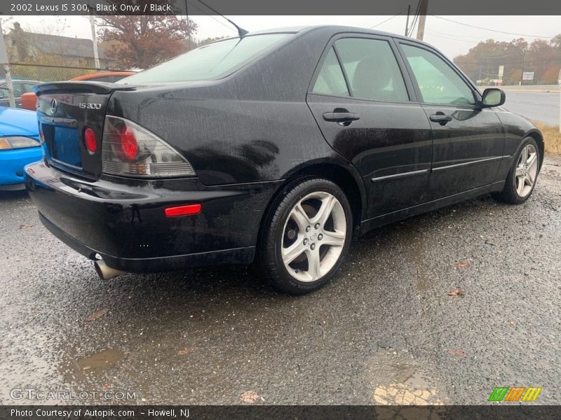 Black Onyx / Black 2002 Lexus IS 300
