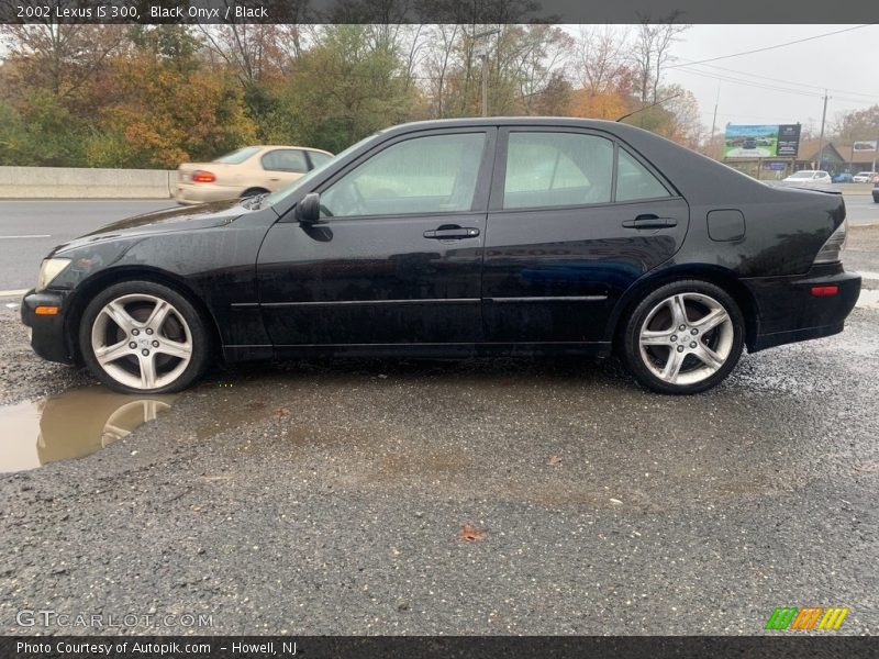 Black Onyx / Black 2002 Lexus IS 300